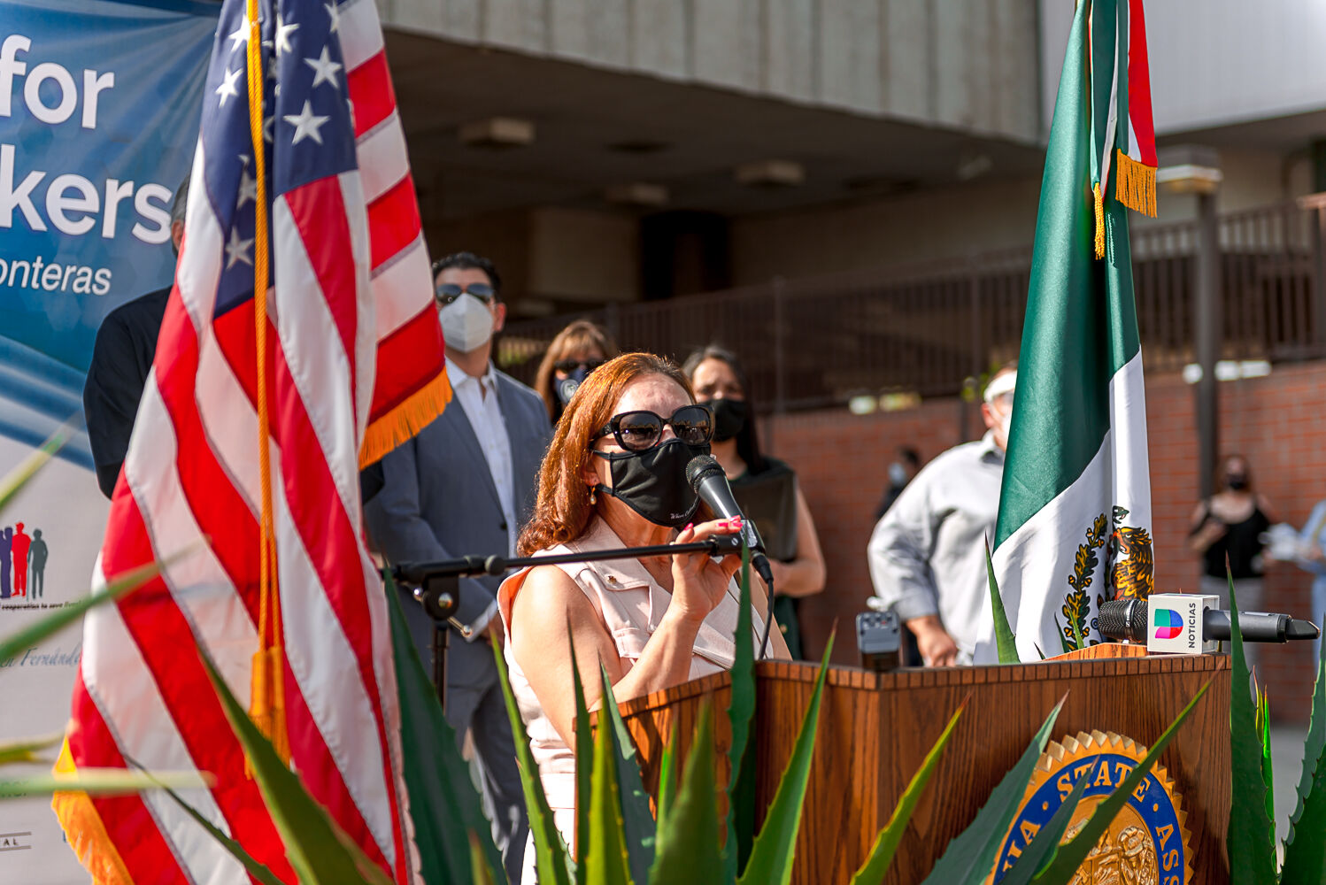 Mask initiative focused on border crossing